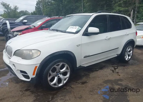 2011 BMW X5 xDrive35D z USA, uszkodzony, nr VIN 5UXZW0C51BL658049